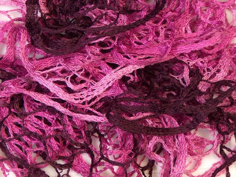 Acacia Yarns Flamenco Yarn in Colorway 040