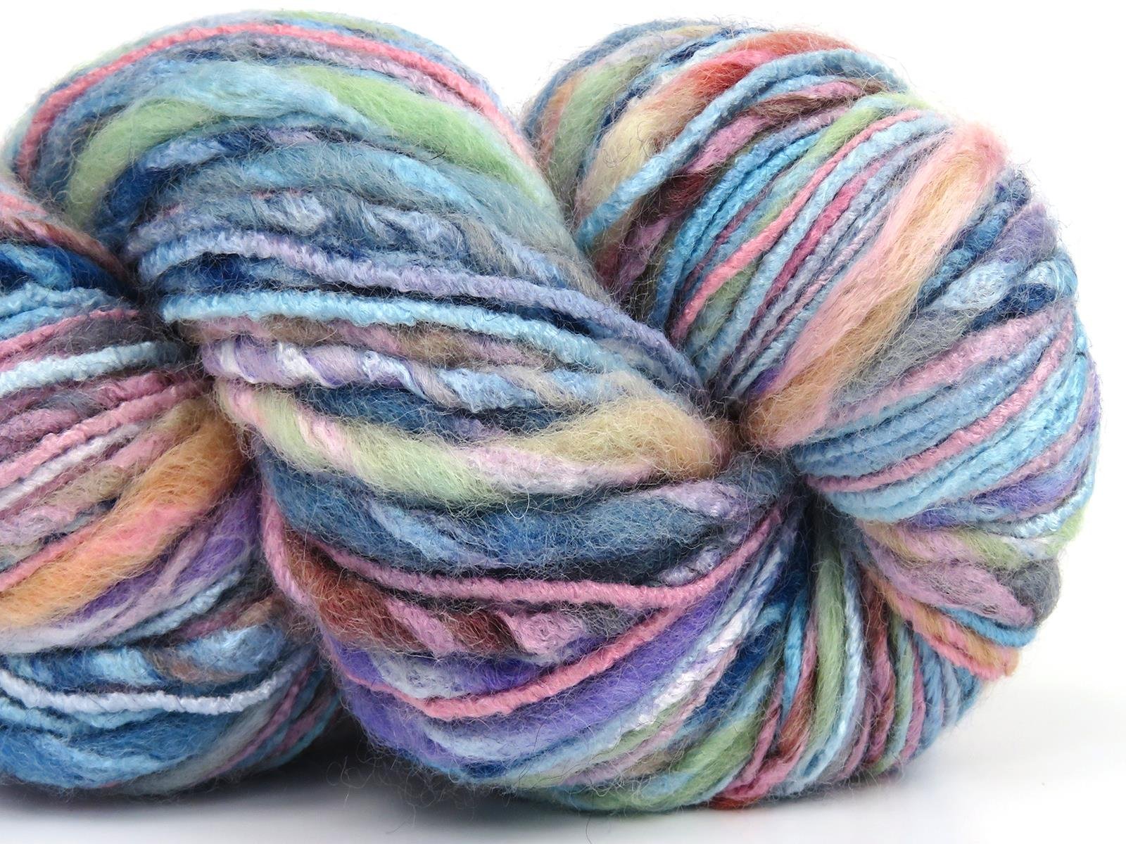 Acacia Yarns Thick and Thin Bamboo Wool Yarn 001