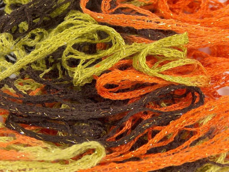 Acacia Yarns Flamenco Yarn in Colorway 012