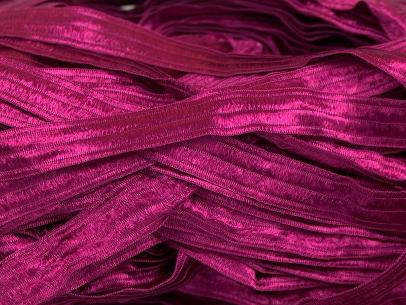 Acacia Yarns Ribbon Yarn in Colorway 018