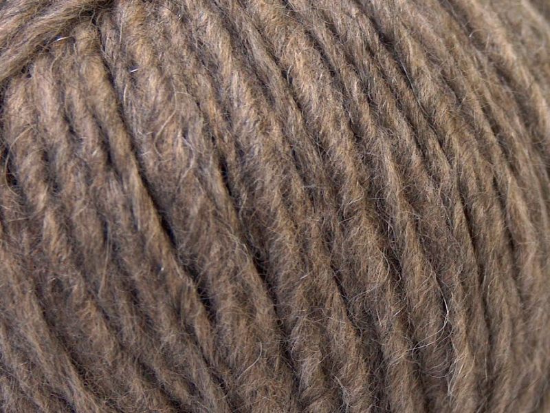 Acacia Yarns Wooly Alpaca Yarn in Colorway 008