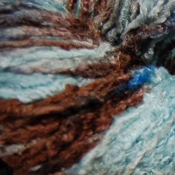 Araucania Quellon 04 Aqua Grey Brown