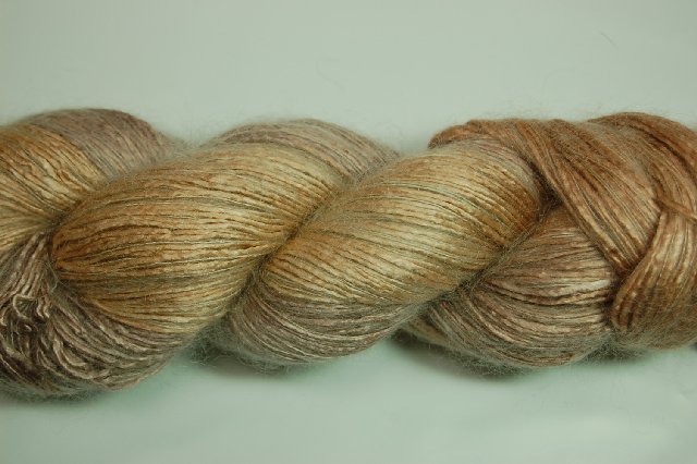 Artyarns Silk Rhapsody in Colorway 137