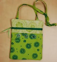 Its in The Bag by Carole - Green Circles Small ...
