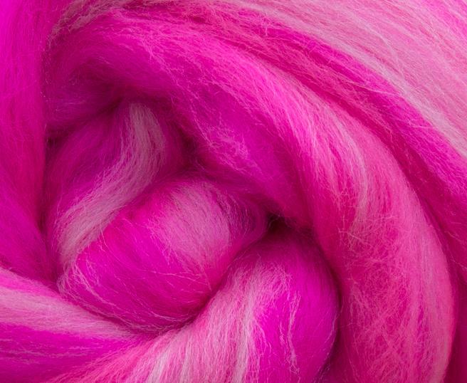 23 Micron Superfine Dyed Merino Combed Top - 115 g (4.0 oz) - Cotton Candy