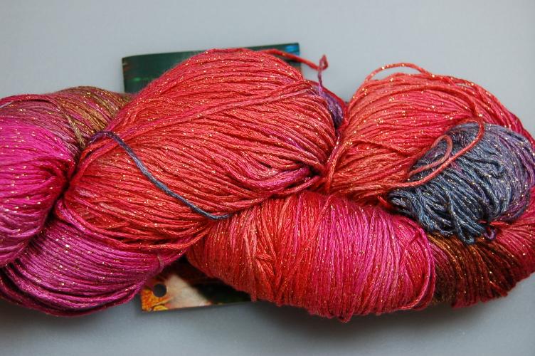 Blue Heron Rayon Metallic Yarn - Sandstone with Copper