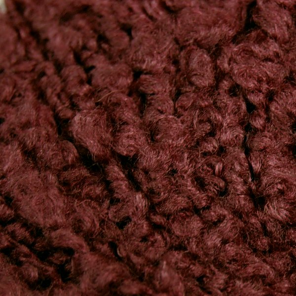 Ella Rae Pebbly Yarn 05 Berry