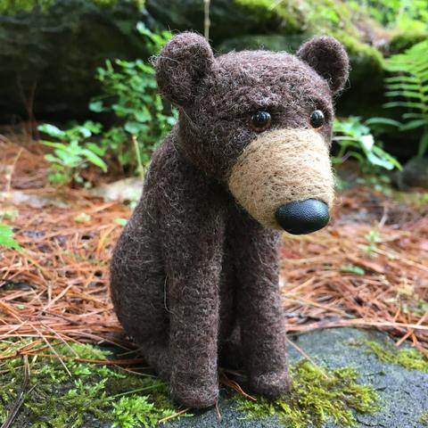 Baby Brown Bear -  Needle Felting Kit