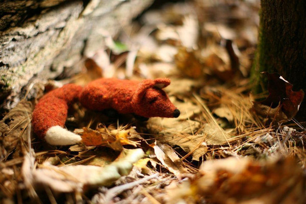 Sleeping Fox Needle Felting Kit Sleeping Fox Needle Felting Kit