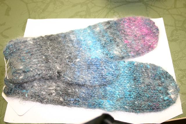Hand Knit Garment GMT-100 Wool Angora Silk Mittens