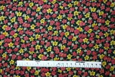 Hoffman Fabrics Print 5577 Les Jardins - Black