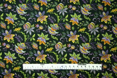 Hoffman Fabrics Print 9259 Tuscany Tiles - Black