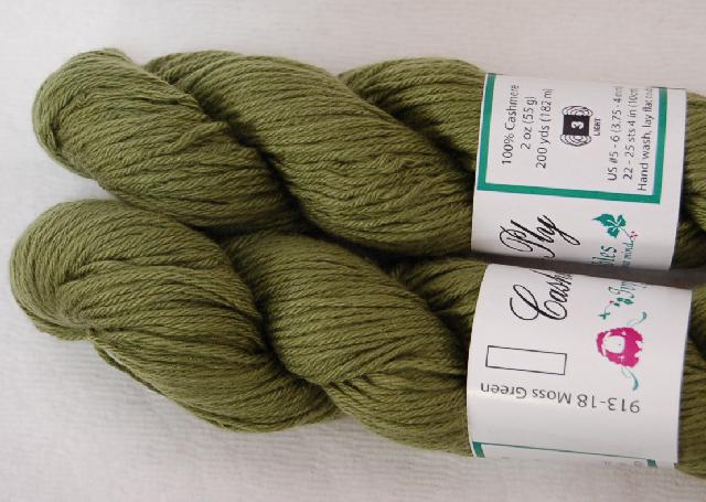 Ivy Brambles Cashmere 4-Ply Yarn - 18 Moss Green