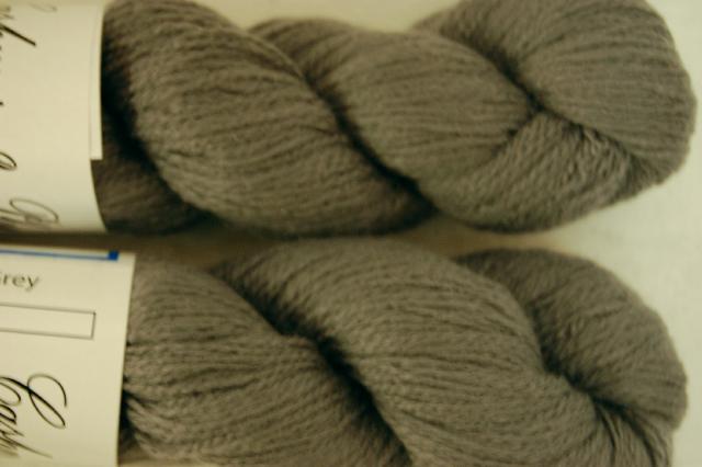 Ivy Brambles Cashmere 2-Ply Yarn - 03 Grey