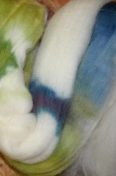 Ivy Brambles Hand Dyed Felting Roving #088 Meadow
