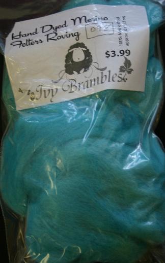 Ivy Brambles Hand Dyed Felting Roving #098 Bluebells