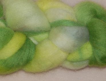 Ivy Brambles Blue Faced Leicester 4oz Roving - Spring Greens