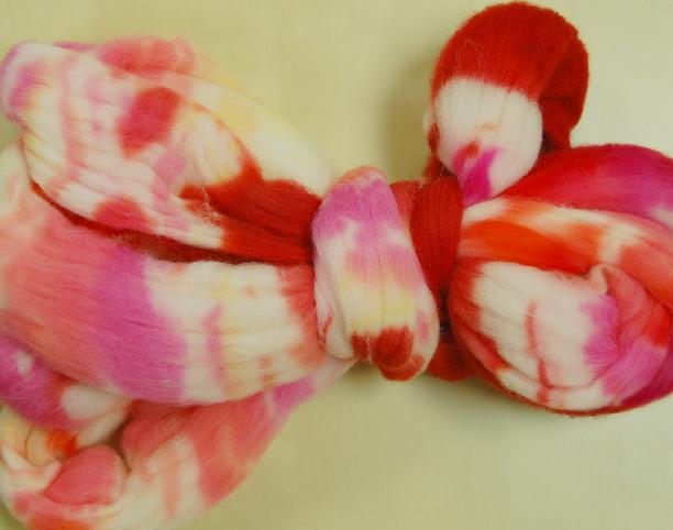Ivy Brambles Merino 4oz Roving - Daybreak