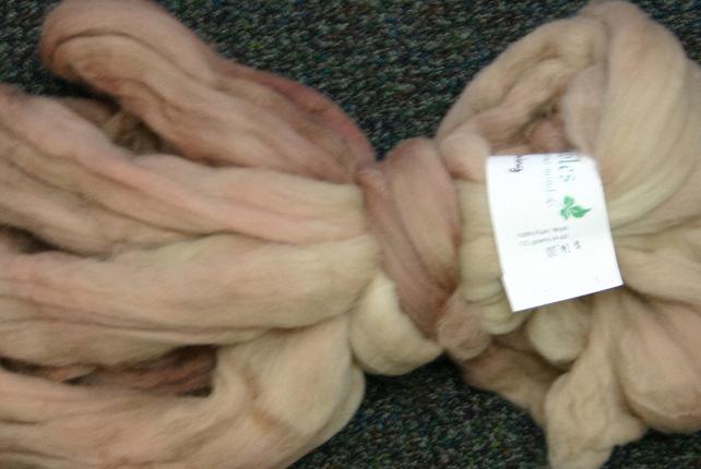 Ivy Brambles Merino 4oz Roving - Mocha