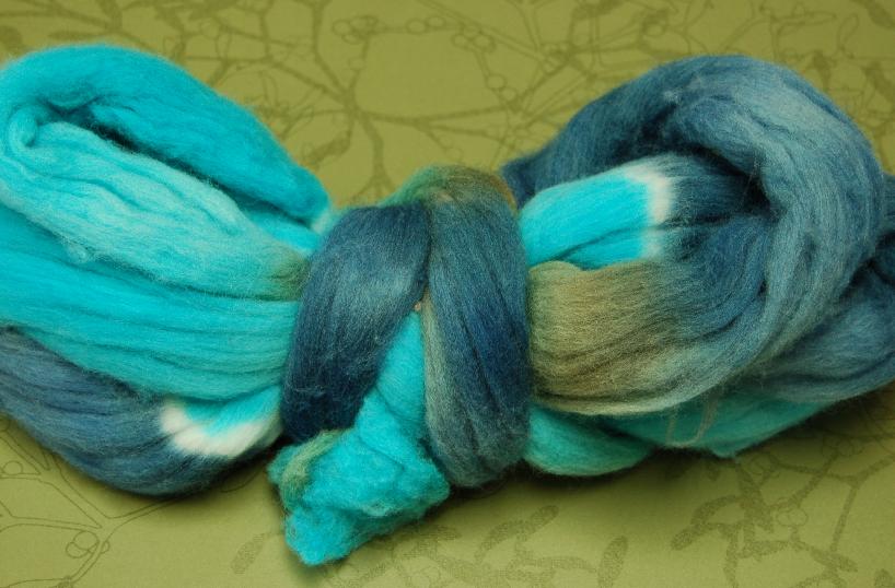 Ivy Brambles Merino 4oz Roving - Ocean Tide
