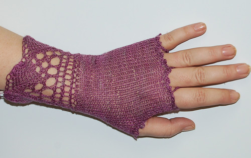 Ivy Brambles Silk Lacy Fingerless Gloves Cockleshell Pattern