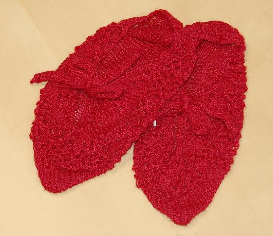 Jocre Arts Lace Slippers - Red