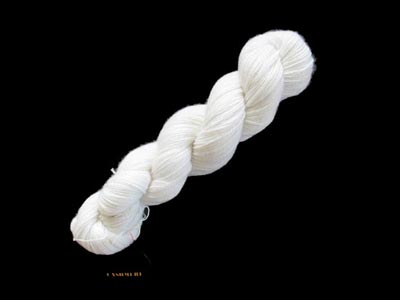 Jojoland Cashmere 2-ply Yarn #277 Snow White