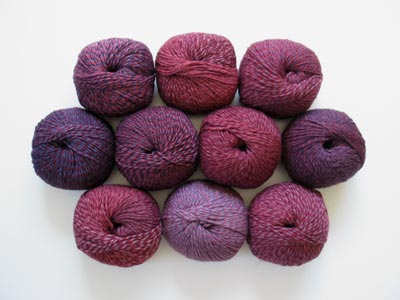 Jojoland Rhythm Worsted Yarn #04 Grape, Rose