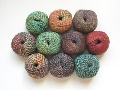Jojoland Rhythm Worsted Yarn #20 Red, Green, Yellow, Purple