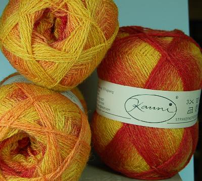 Kauni Yarn Effektgarn wool 100% 8/2 in Colorway...