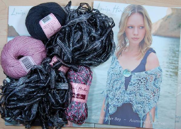 Louisa Harding Periwinkle Shawl Kit in Black