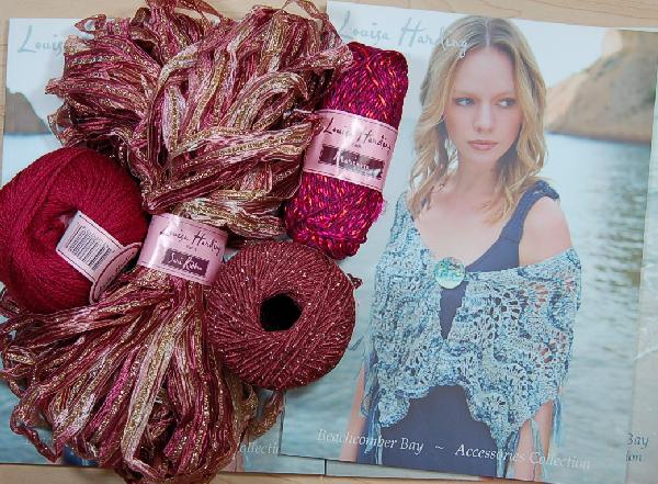 Louisa Harding Periwinkle Shawl Kit Pink/Beige