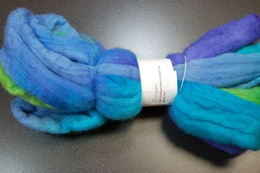Sereknity 100% Faulkland Wool Combed Top Roving 4-oz - Escape