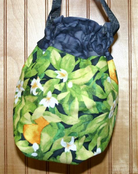 Cheeky Sock Bag - 058 Lillies