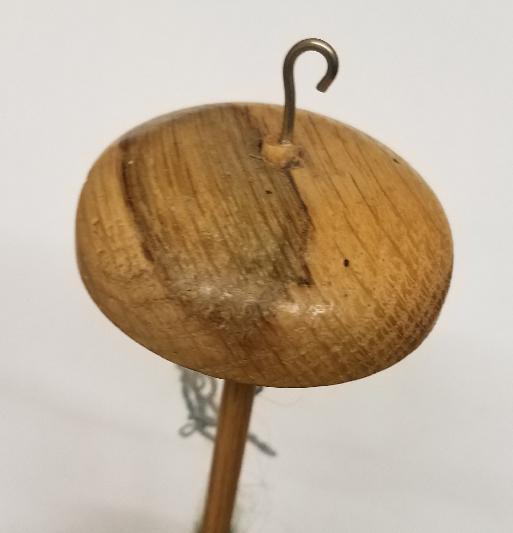 Rosamund Wood Turnings Drop Spindle - Figured Oak - 2.25 inch 1.3 oz