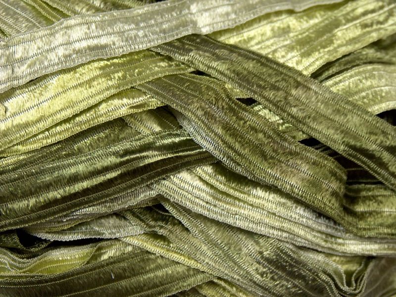 Acacia Yarns Ribbon Yarn in Colorway 026
