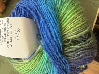 Acacia Vivid Colors Yarn 016