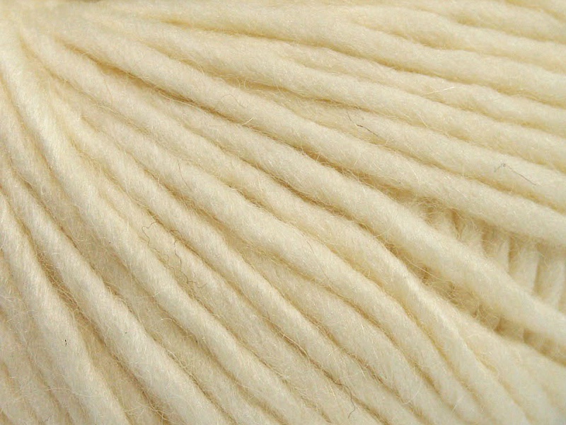 Acacia Yarns Bulky Woolly Alpaca Yarn Colorway 001