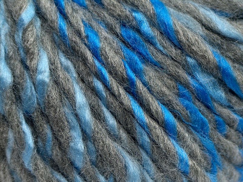 Acacia Yarns Twizzle Yarn in Colorway 008
