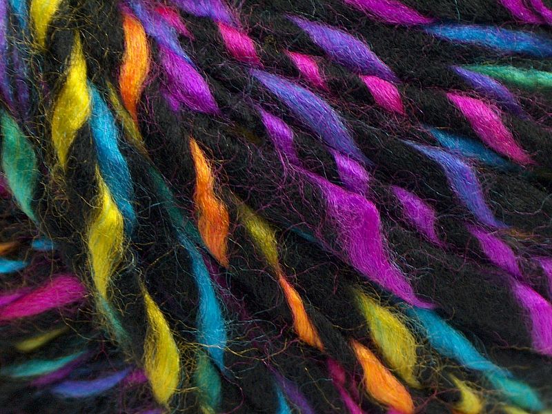 Acacia Yarns Twizzle Yarn in Colorway 013