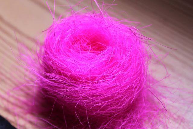 Angelina Fibers - 10 grams - Electric Pearl Magenta