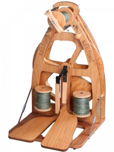 Ashford Joy Spinning Wheel 2 Single Treadle with Carry Bag - Ready to go
