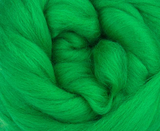 23 Micron Superfine Dyed Merino Combed Top ARM Knitting Yarn - 1 lb - Emerald 88