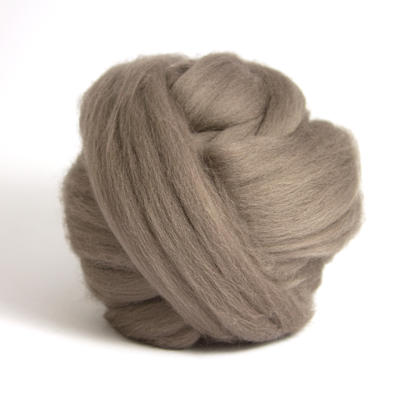 23 Micron Superfine Dyed Merino Combed Top - 115 g (4.0 oz) - Pewter 89