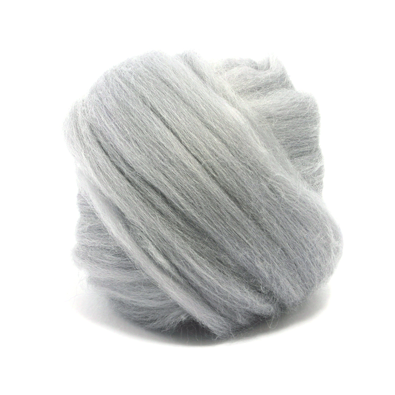 23 Micron Superfine Dyed Merino Combed Top - 115 g (4.0 oz) - Ash 37
