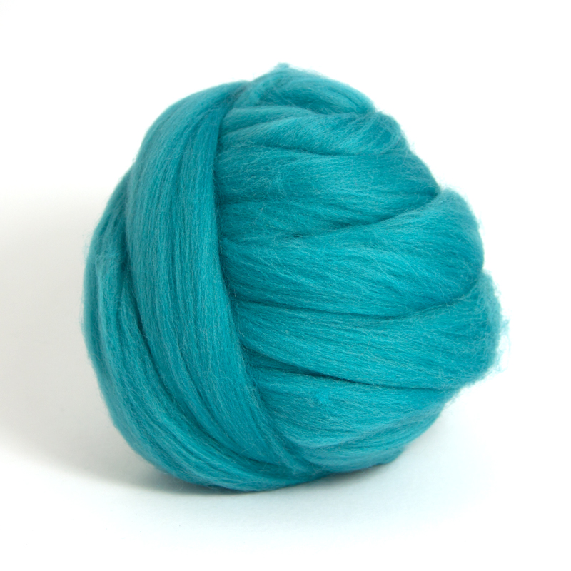 23 Micron Superfine Dyed Merino Combed Top - 115 g (4.0 oz) - Cerulean 803