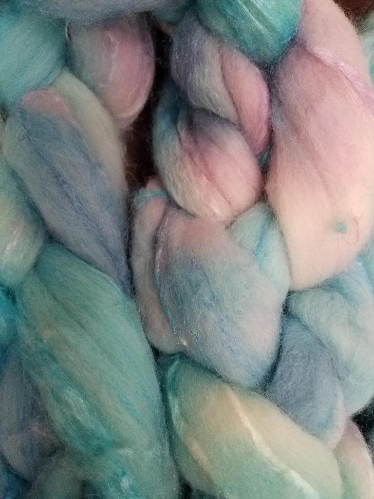 70/30 Merino Top & Silk Blend Hand Painted by Bewitching Fibers - 115 g (4.0 oz) Summer Sky