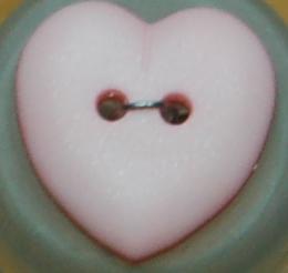 #122426 15mm Heart Fashion Button by Dill