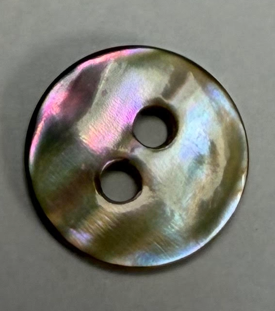 92526001 Mother of Pearl Button - 16 mm 0.62 inch