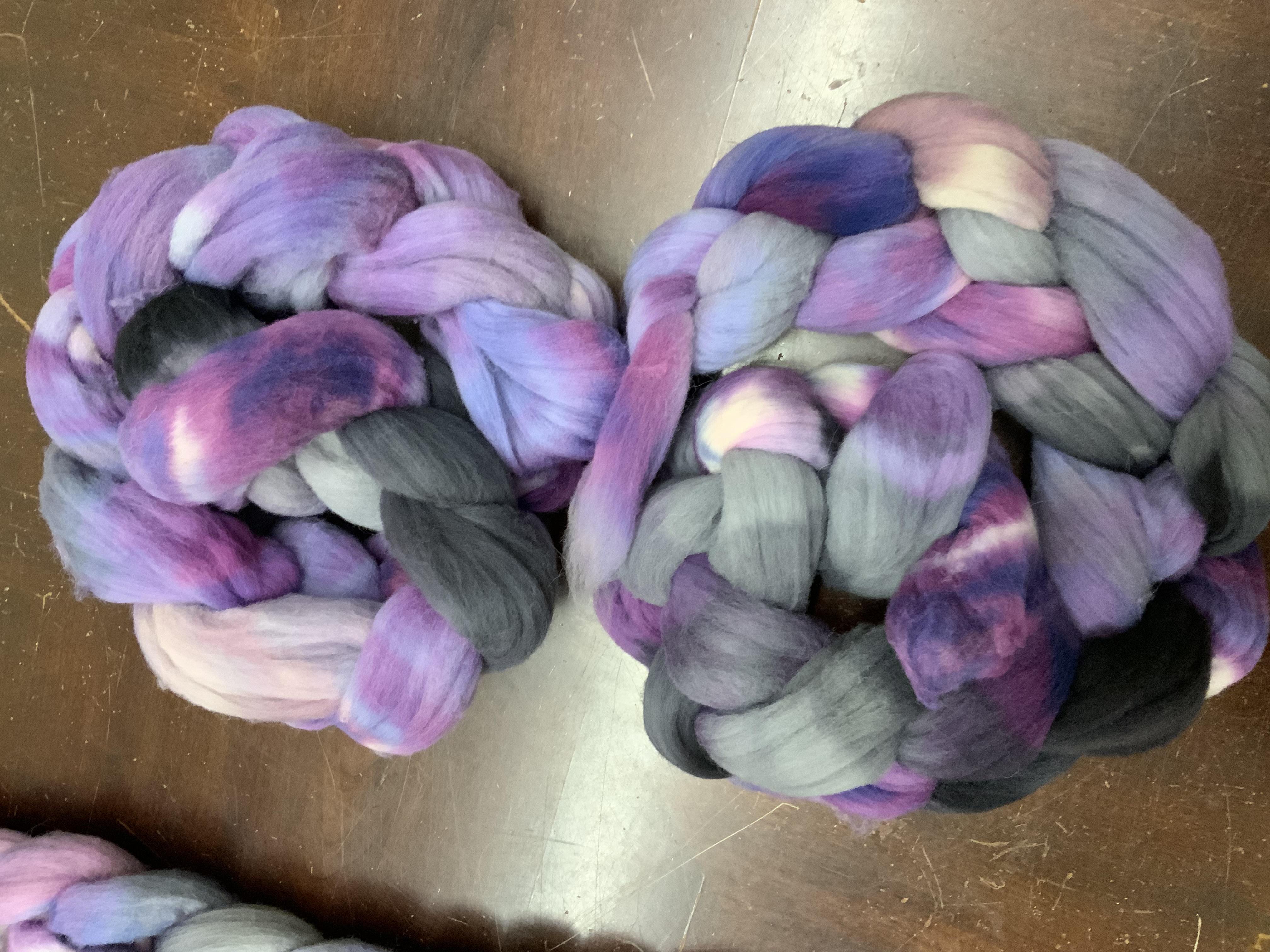 Rambouillet Hand Dyed Top - 115 g (4.0 oz) - Geode